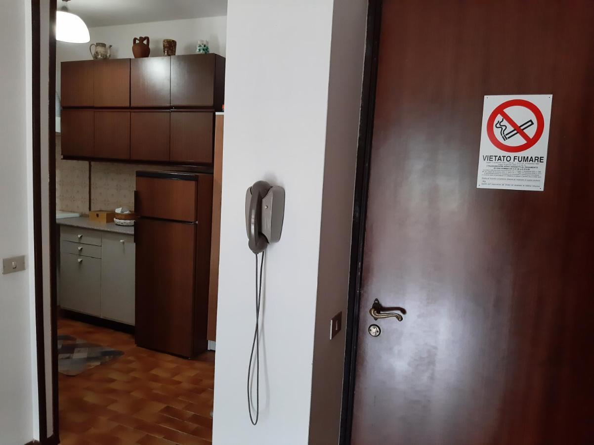Bilocale a Piazza Brembana Apartment Exterior foto
