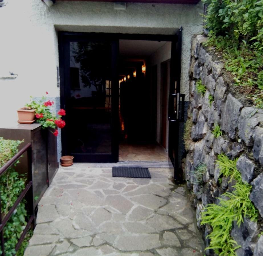 Bilocale a Piazza Brembana Apartment Exterior foto